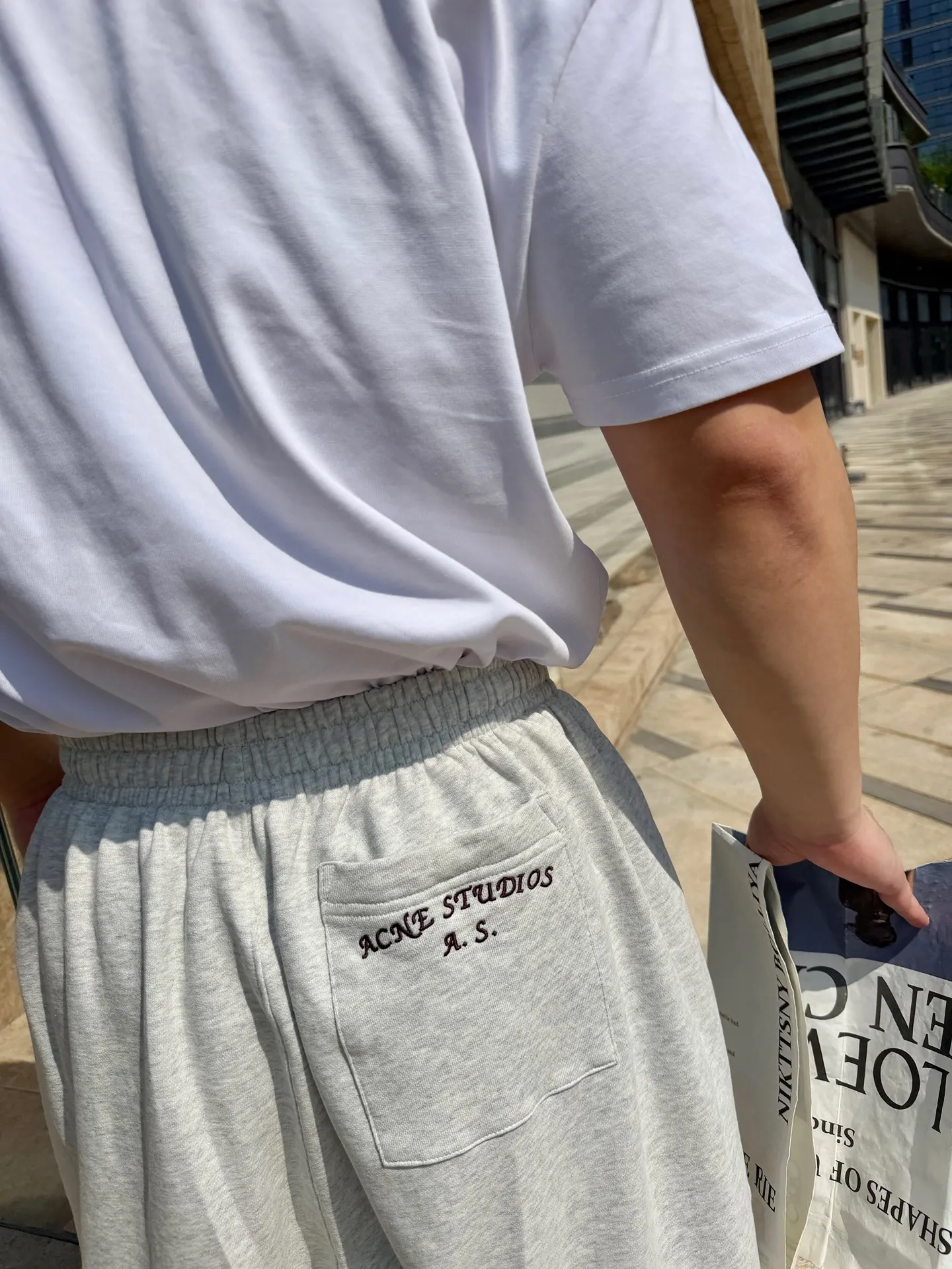 [Upper body picture] Acne Studios logo embroidered sports pants
